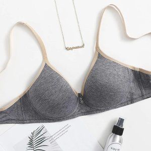 ❣️SHEIN Contrast Binding Bra❣️